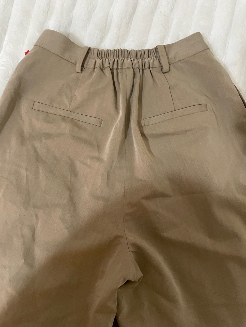 J.inc High-Waist Pleated Women’s Shorts - Tan - Picture 9 of 12